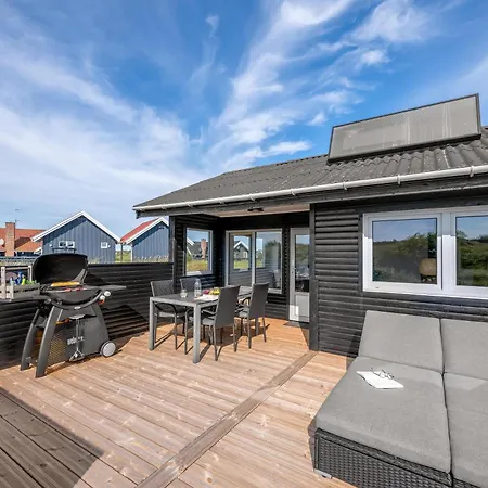 Lovely Home, Renovated In 2025, Located Only 800 Meters From The North Sea Tatil Evi