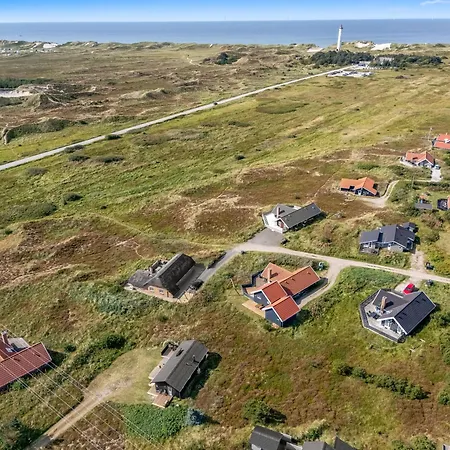 Prázdninový dům Lovely Home, Renovated In 2025, Located Only 800 Meters From The North Sea