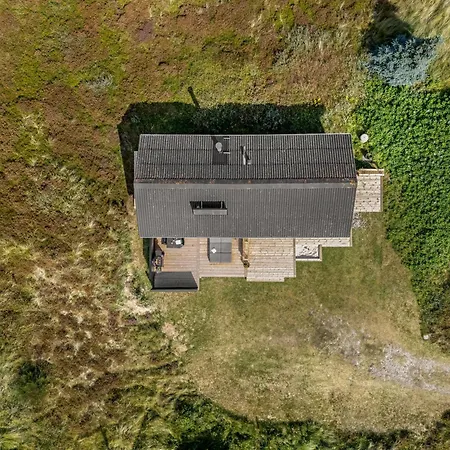 Prázdninový dům Lovely Home, Renovated In 2025, Located Only 800 Meters From The North Sea *